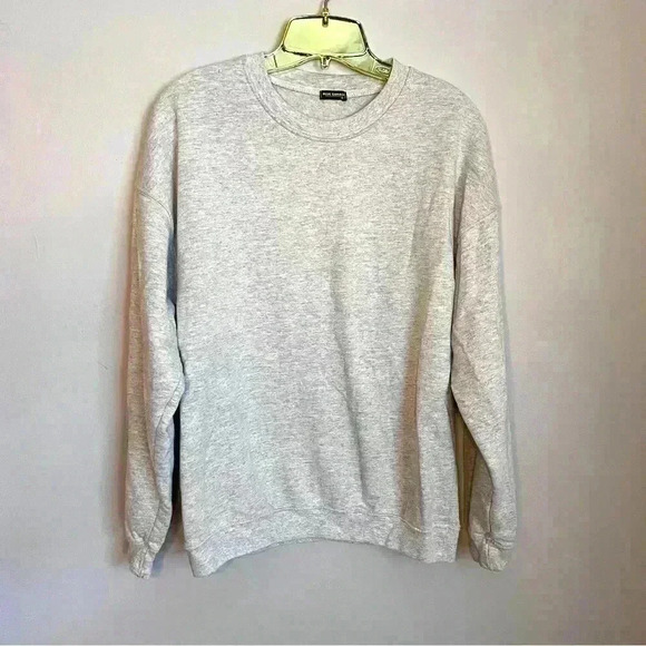 Blue Garage Grey Sweatshirt size M pre-owned in great condition. - Picture 1 of 3